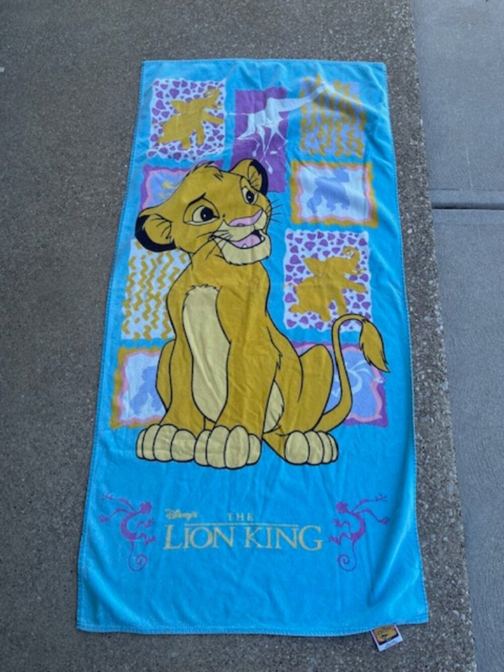 Disney The Lion King Simba Vintage Beach Towel Blue Multicolor 100% Cotton T18